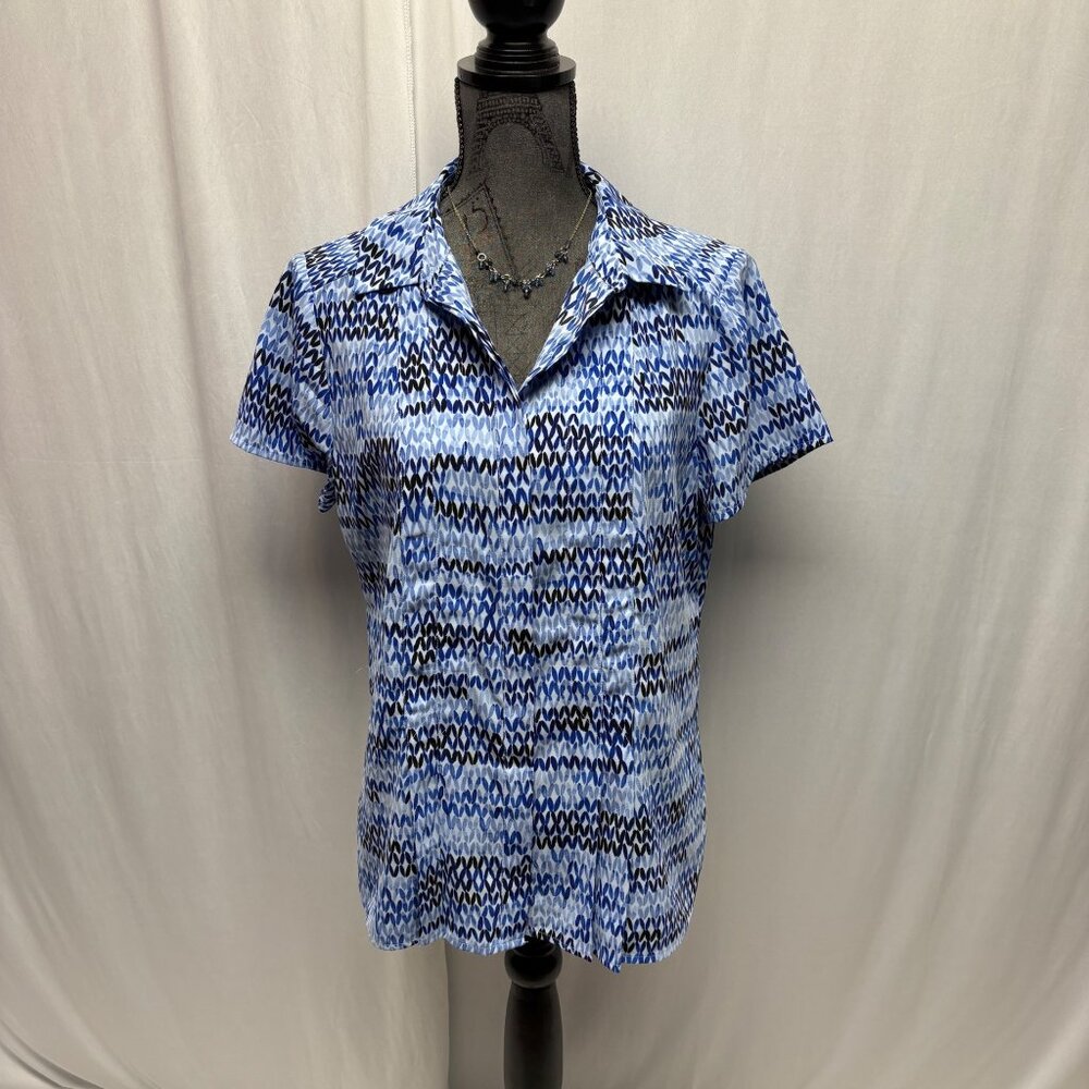 Dana Buchman Blue Pattern Short Sleeve Button Up Blouse Womens Size Large Shirt